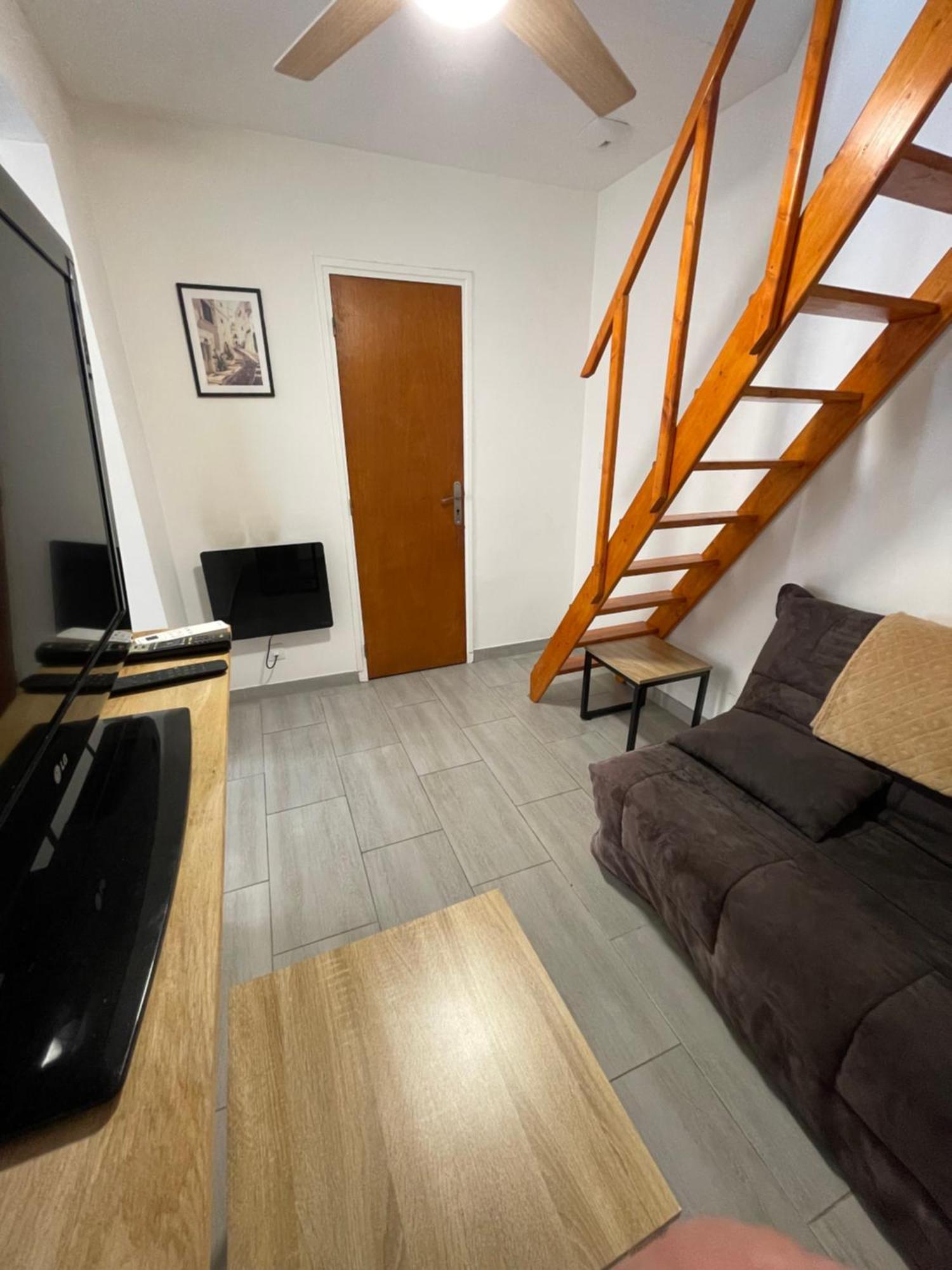 Chez Sonou , Nimes Centre Appartement Buitenkant foto